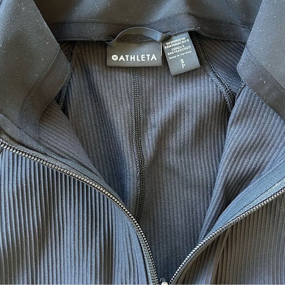 Athleta Salutation Ribbed Jacket Black Small/Petite - Picture 7 of 9